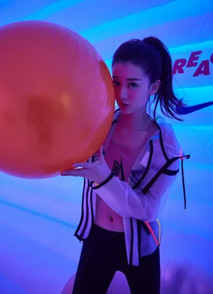乔欣小清新青春活力运动性感写真图片_4