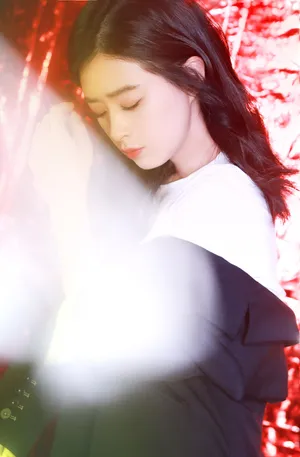 蒋欣唯美迷人冬日光影写真高清图片_7
