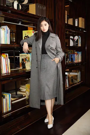 蒋欣优雅迷人秋季写真高清图片
