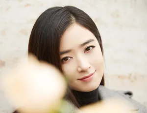 蒋欣优雅迷人秋季写真高清图片_5