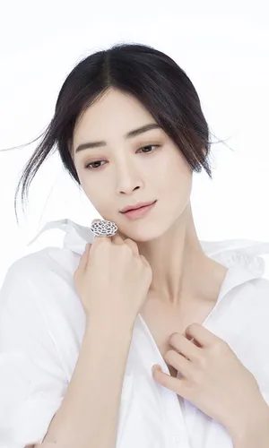 蒋欣清新白衬衣简约写真图片_2