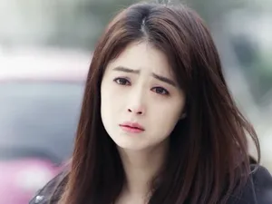 蒋欣《守婚如玉》海报剧照图片_2