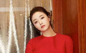蒋欣最新魅力写真图片_2
