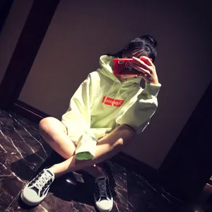 沈梦辰长腿吸睛自拍写真图片