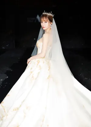 沈梦辰唯美婚纱写真图片_2