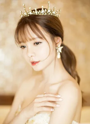 沈梦辰唯美公主范写真图片_1