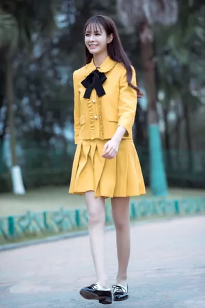 沈梦辰性感时尚的生活照图片_3