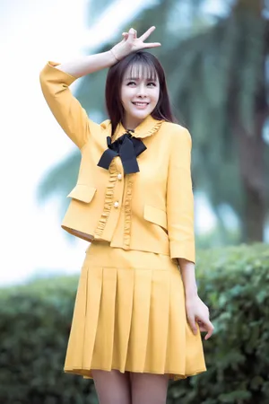 沈梦辰性感时尚的生活照图片_5