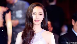 女星沈梦辰梦幻公主裙性感迷人摄影图片_5