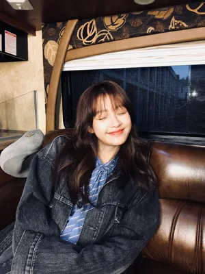 孙怡简约私服甜美生活照图片_1