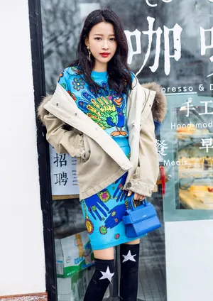 孙怡时尚清新街拍图片_6
