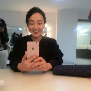 赵子琪采访美图