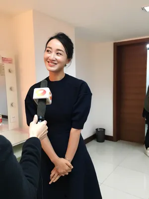 赵子琪采访美图_2