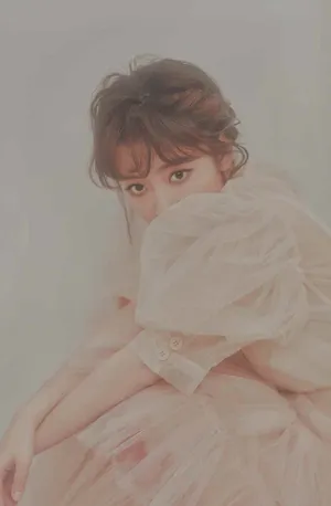 谭松韵甜美仙气生日写真图片_2