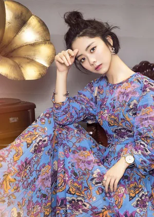 谭松韵短发最新时尚写真高清图片_8
