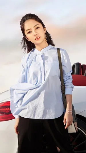 时尚女星谭松韵成熟气质写真图片_3