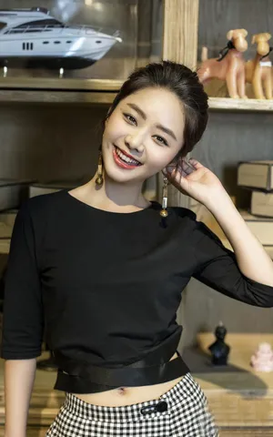 可爱美女谭松韵时尚写真图片_7