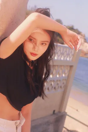 大嫂徐冬冬火辣身材夏日清凉写真图片_2