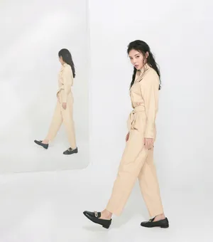 徐冬冬丰满性感杂志大片写真图片_2