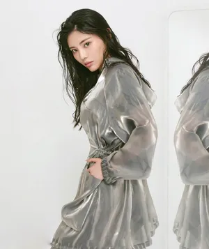 徐冬冬丰满性感杂志大片写真图片_6