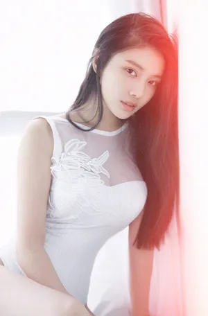 徐冬冬最新性感诱人写真高清图片_2