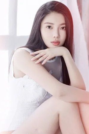 徐冬冬最新性感诱人写真高清图片_4
