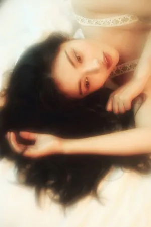 徐冬冬性感吊带写真妩媚撩人图片_2