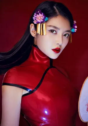 徐冬冬写真徐冬冬红色旗袍性感图片