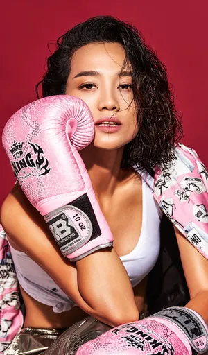 短发美女朱丹拳击运动大片写真图片_1