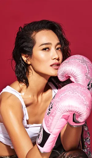 短发美女朱丹拳击运动大片写真图片_2