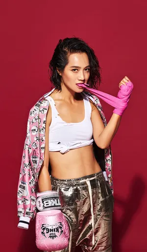 短发美女朱丹拳击运动大片写真图片_3