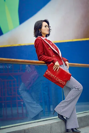气质美女朱丹时尚复古写真图片_1