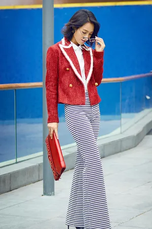 气质美女朱丹时尚复古写真图片_2