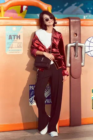 美女朱丹秋日慵懒气质时尚街拍图片_3