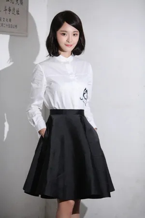李莎晏子校园女神写真图片_5