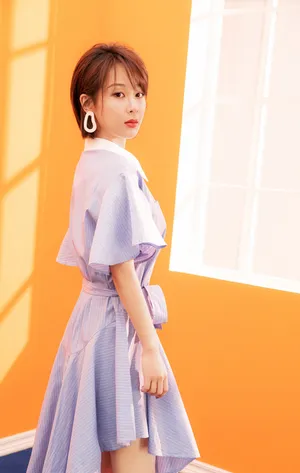 杨紫清新靓丽时尚写真图片_7