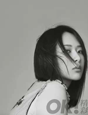 杨紫《OK!精彩》时尚写真图片_3