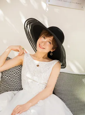吴昕新娘杂志性感时尚大片写真图片_7