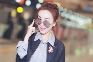 吴昕俏皮可爱写真吴昕图片_5