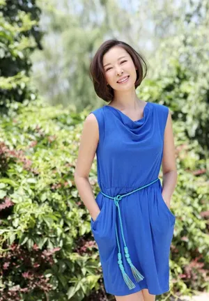 柯蓝温暖迷人街拍图片_7