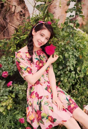 赵韩樱子唯美田园风甜美性感写真图片_4