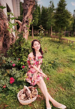 赵韩樱子唯美田园风甜美性感写真图片_8