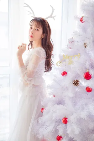 赵韩樱子梦幻唯美圣诞写真高清图片_4