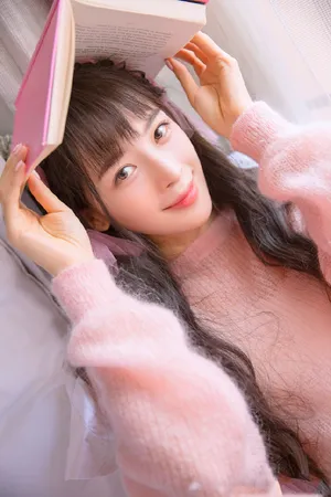 赵韩樱子粉嫩可爱清纯写真图片_6
