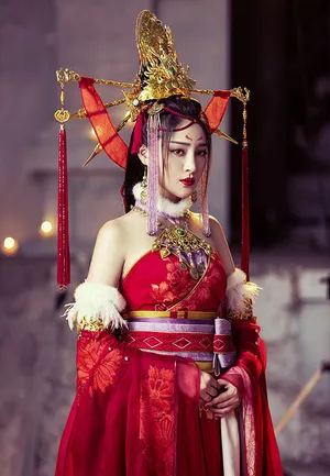 甘婷婷版《画江湖之不良人》女帝霸气写真_2
