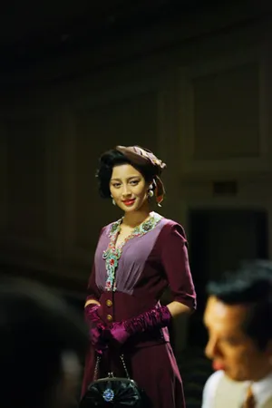 甘婷婷《听风者》海报剧照图片_2