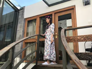 甘婷婷碎花长裙古风美少女写真