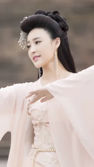 甘婷婷《轩辕剑之汉之云》剧照图片_3