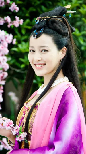 甘婷婷《华胥引之绝爱之城》剧照图片
