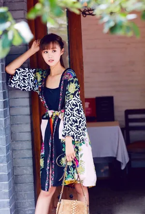 安悦溪最新时尚杂志写真高清图片_4